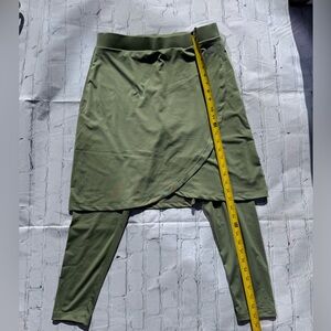 Sage Green Snoga Athletics Faux Wrap Skirted Leggings Large